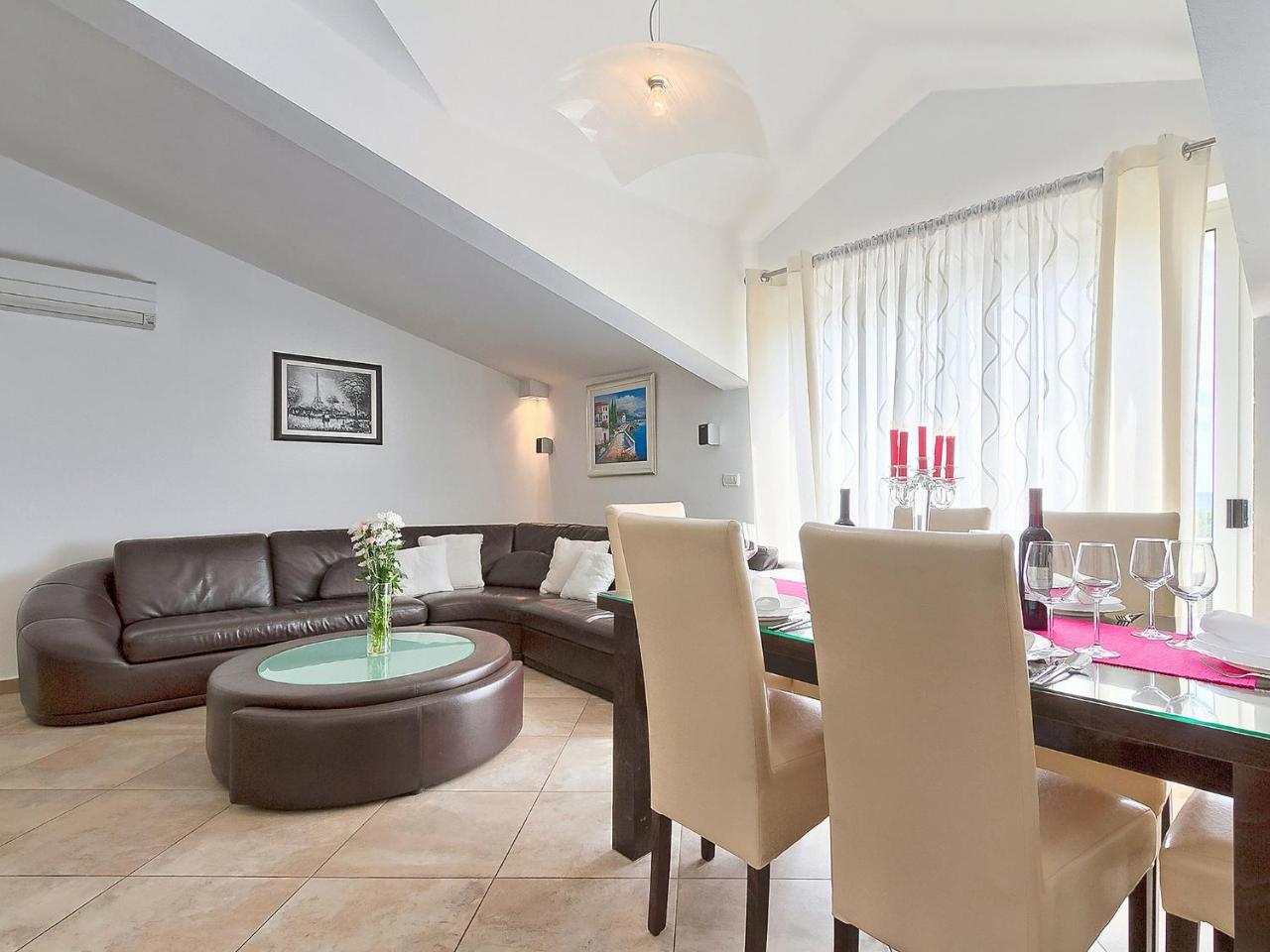 Apartment Noa Pola Esterno foto