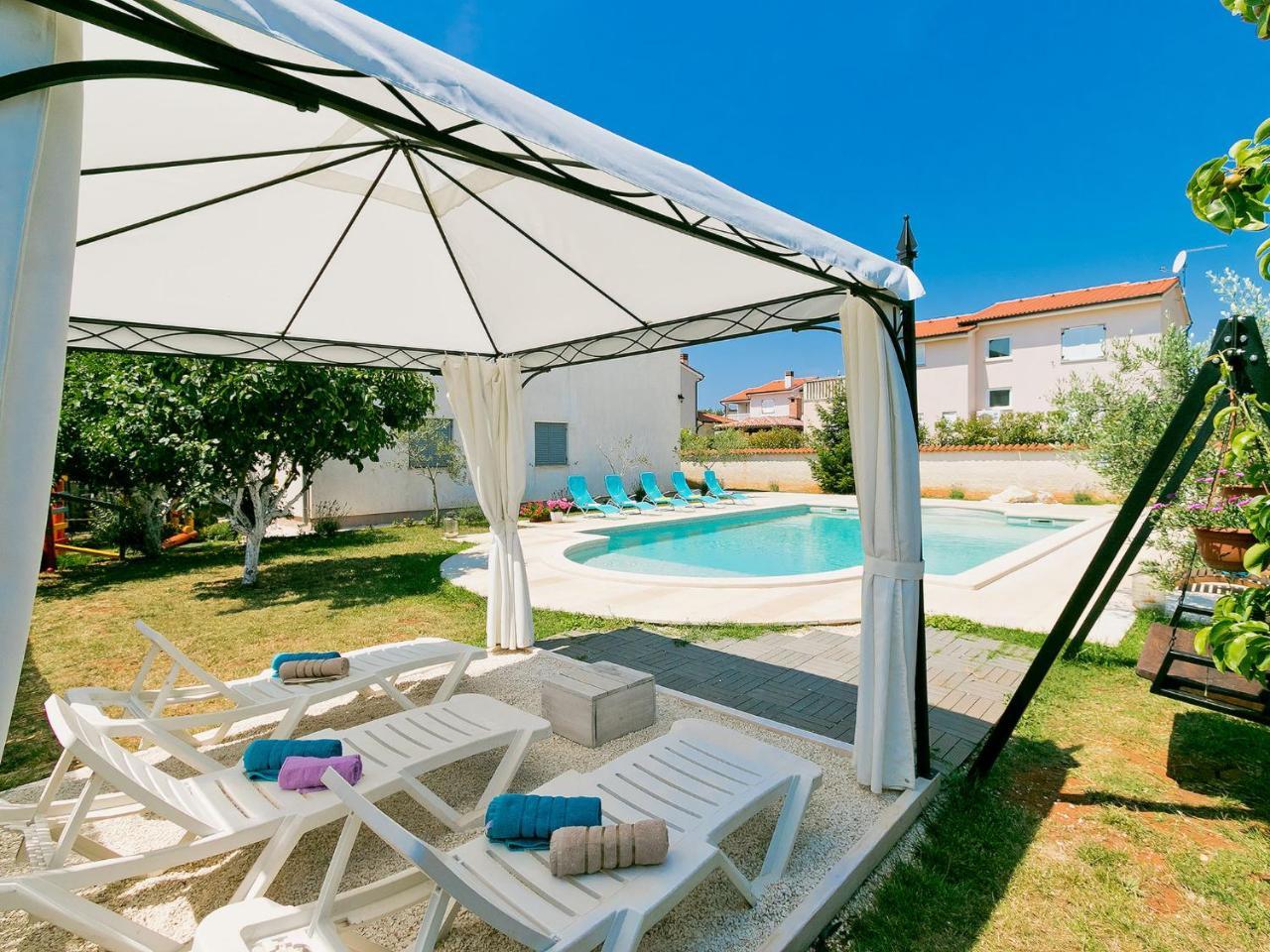 Apartment Noa Pola Esterno foto